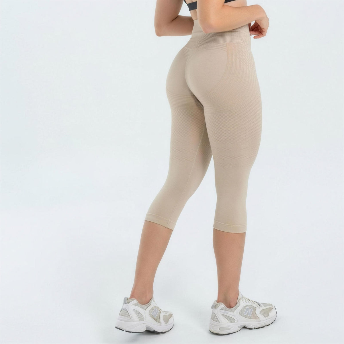 su-cor:Beige